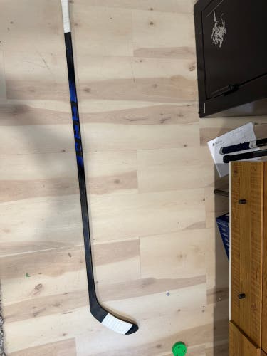 Senior CCM Ribcor Trigger 10 Pro Right Handed Hockey Stick 75 Flex (Used)