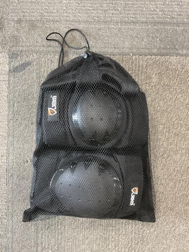Used Jbm Inline Protective Set Black Senior 11614-s000238680
