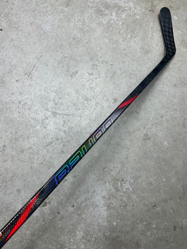 70 Flex P90TM Senior Bauer Tracer Left Hand Hockey Stick Pro Stock (Used)
