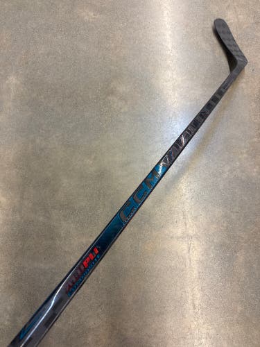Junior CCM Vizion Hockey Stick Left Hand P29+1/4 40 Flex (Used)