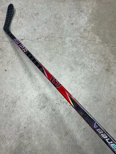 70 Flex P28 Senior Bauer Proto 2 Right Hand Hockey Stick Pro Stock (Used)