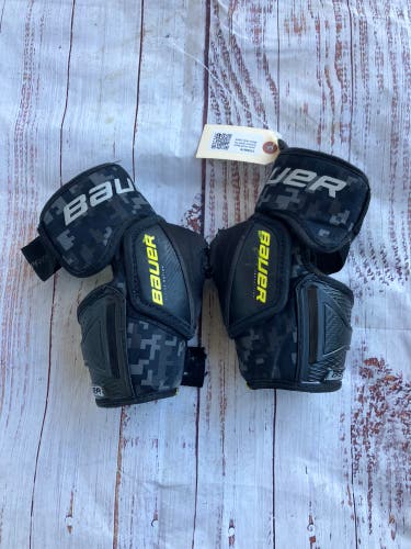 Junior Small Bauer Supreme Ignite Pro Elbow Pads (Used)