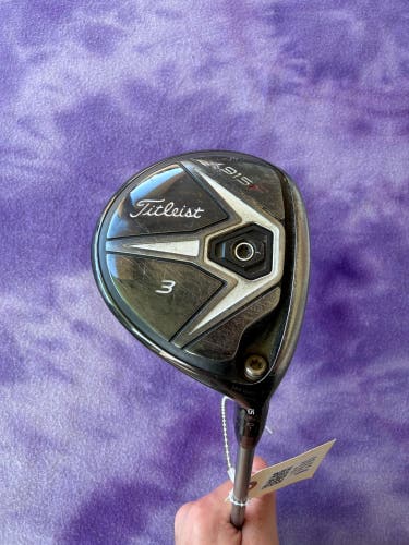 Men's Titleist 915 F Fairway Wood Right Handed Senior Flex 3 Wood (Used)