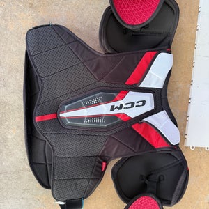 Men's XL Senior CCM JetSpeed FT680 Shoulder Pads (Used)