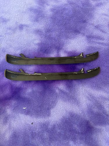 BladeTech Black Holders, Runners, & Replacement Steel Blades 230 mm (Used)