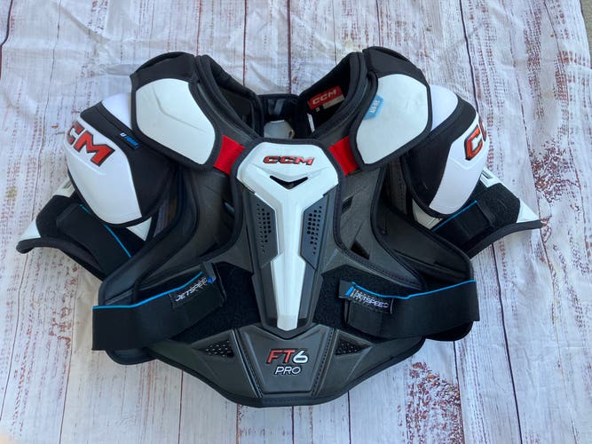 Large Senior CCM JetSpeed FT6 Pro Shoulder Pads (Used)