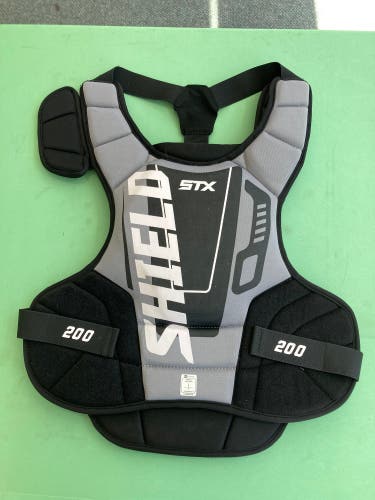 Large Adult STX Shield 200 Chest Protector (Used)