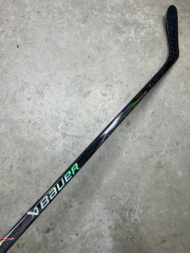 55 Flex P28 Senior Bauer Flylite Left Hand Hockey Stick Pro Stock (Used)