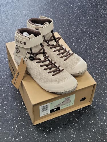 Used Wrestling Shoes White Senior 7 11849-S000041030