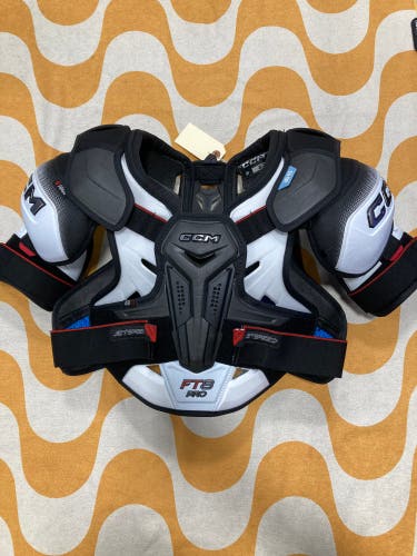 Small Senior CCM Jetspeed FT8 Pro Shoulder Pads (Used)