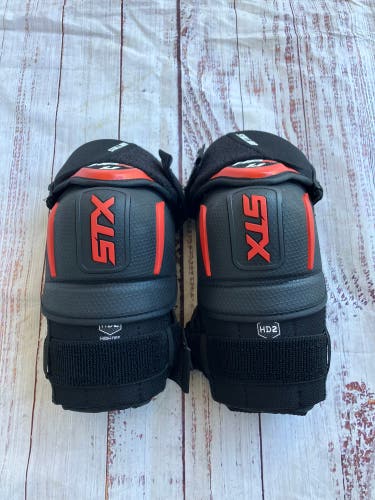 Senior Medium STX Stallion HPR Elbow Pads (Used)