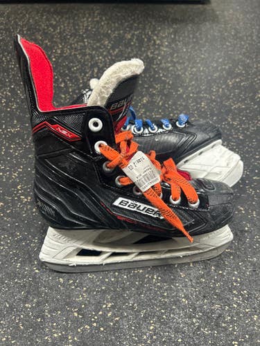 Used Bauer Nsx Junior Hockey Skate Junior 03 11337-s000430885