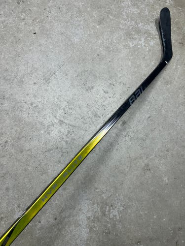 95 Flex P90TM Senior Bauer Vapor Hyperlite 2 Left Hand Hockey Stick Pro Stock NHL (Used)