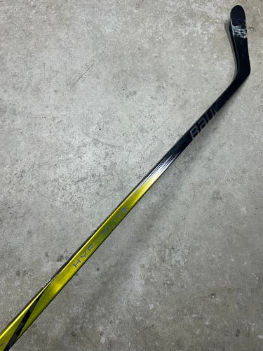 95 Flex P90TM Senior Bauer Vapor Hyperlite 2 Left Hand Hockey Stick Pro Stock NHL (Used)