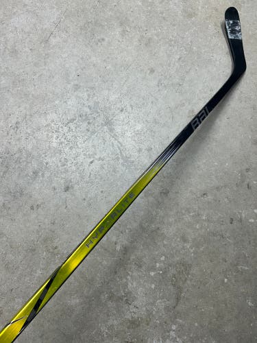 95 Flex P90TM Senior Bauer Vapor Hyperlite 2 Left Hand Hockey Stick Pro Stock NHL (Used)