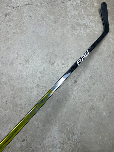 87 Flex P90TM Senior Bauer Vapor Hyperlite Left Hand Hockey Stick Pro Stock NHL (Used)