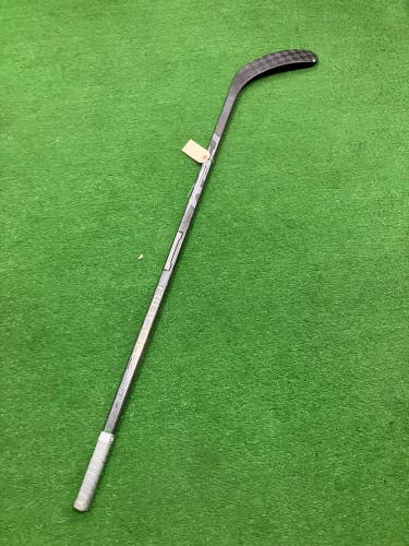 Junior CCM Ribcor Trigger 6 Pro Hockey Stick Left Hand P29 40 Flex (Used)