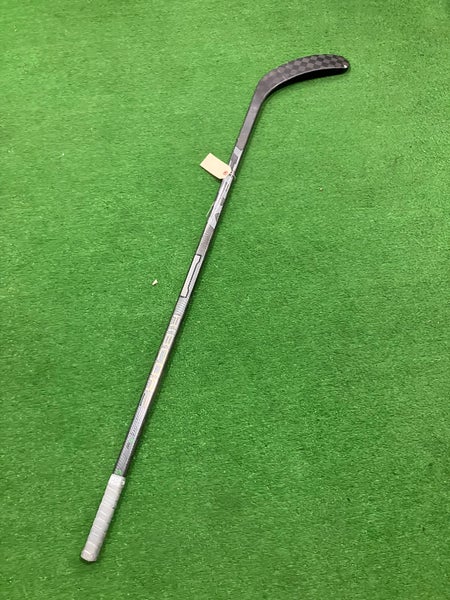 Junior CCM Ribcor Trigger 6 Pro Hockey Stick Left Hand P29 40 Flex (Used)