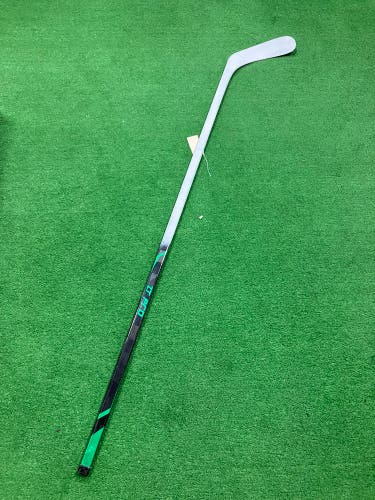Senior Swift ZT-Pro Stick Right Handed P28 77 Flex (Used)