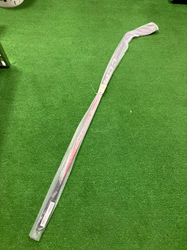 Senior CCM JetSpeed FT7 Hockey Stick Right Handed P28 75 Flex (New)
