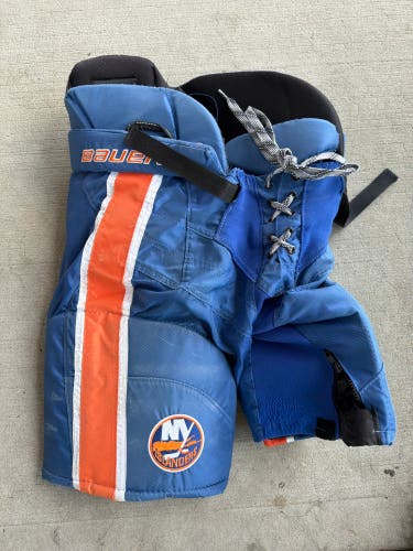 Blue Intermediate Large Bauer Nexus Hockey Pants (Used)