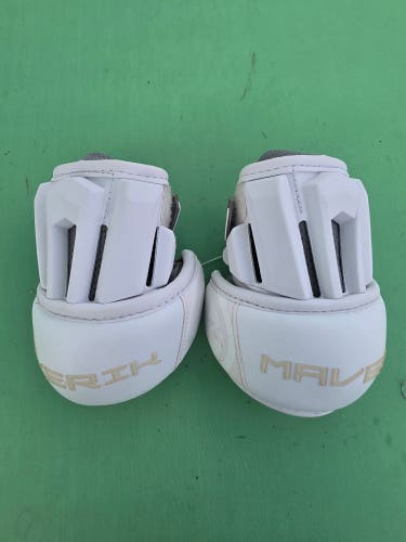 Medium Adult Maverik Max Arm Guards