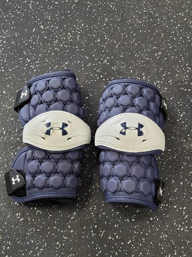 Used Under Armour VFT +3 Lacrosse Arm Pads/Guards Navy Blue MD 11849-S000040997