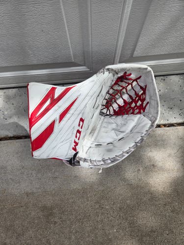 CCM Extreme Flex 4 Regular Pro Stock (Used)