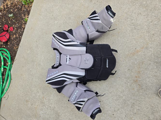 XL Vaughn SLR Goalie Chest Protector Pro Stock (Used)