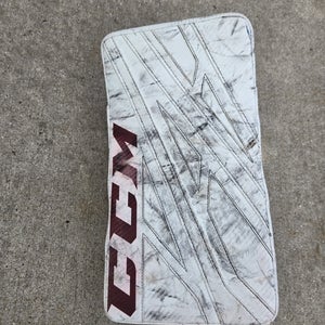 Used Colorado Avalanche Pro Stock Varlamov CCM Eflex 4 Blocker