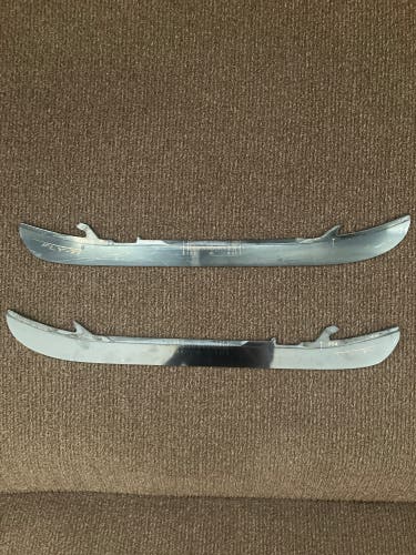 Bauer Fly-Ti 254 mm (Used)
