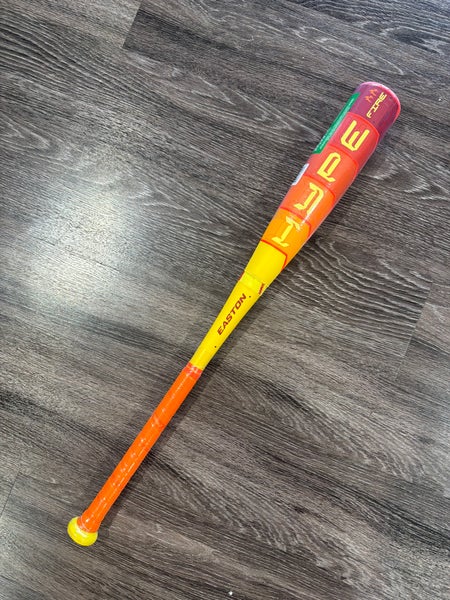 2025 Easton Hype Fire Composite USABat Certified Bat (-11) 17 oz 28" (New)