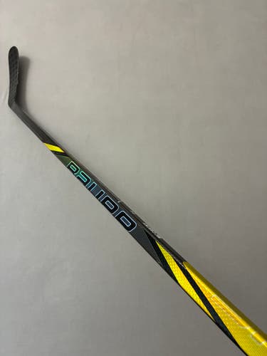 Used 95 Flex P92M Senior Bauer Nexus League (Tracer dress) Right Hand Pro Stock Hockey Stick - Gold