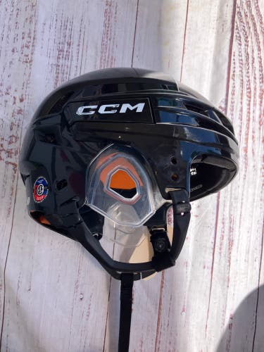 Black Small CCM Tacks 720 Helmet (Used)