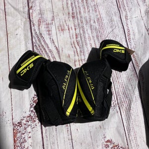 Junior Small Warrior Alpha DX5 Elbow Pads (Used)