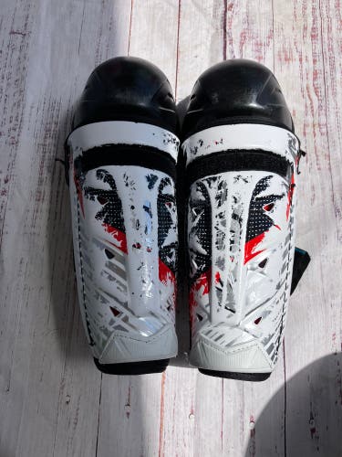 Junior CCM JetSpeed FT6 Shin Pads 12" (Used)