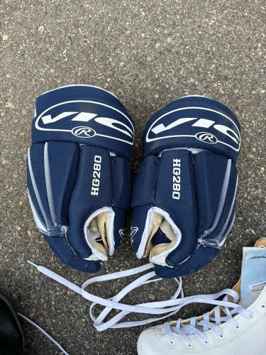 Vic Gloves 13" (Used)