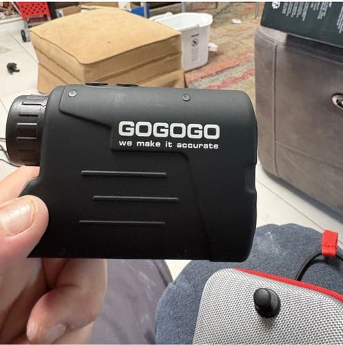 GOGOGO Golf Laser Rangefinder Slope Switch Technology Black w/ Carrying Case & Magnetic Case