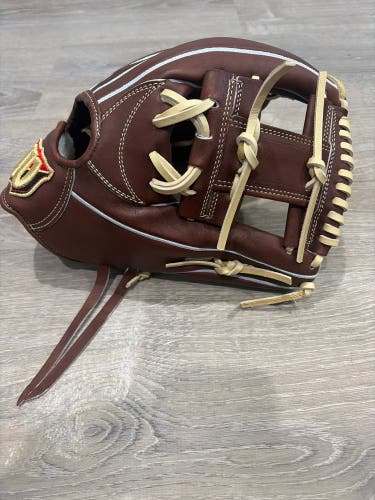 Wilson Pro Staff RH Infield Baseball Glove 11.75" (New)