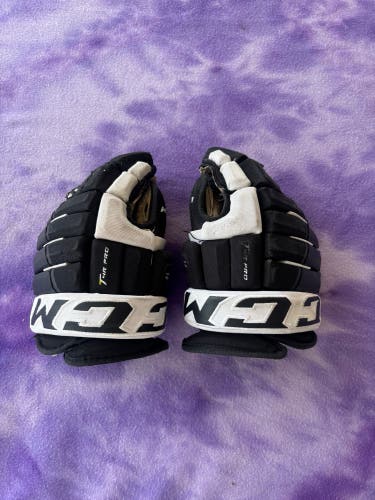 Black CCM Tacks 4 Roll Pro Gloves 13" (Used)