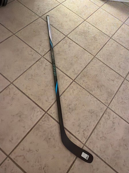 Intermediate Bauer Nexus Tracer Left Hand Hockey Stick P88 55 Flex (New)