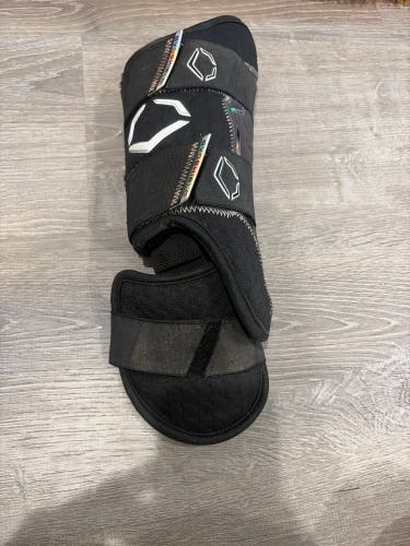 Black Senior EvoShield Leg guard Shin Guards (Used)