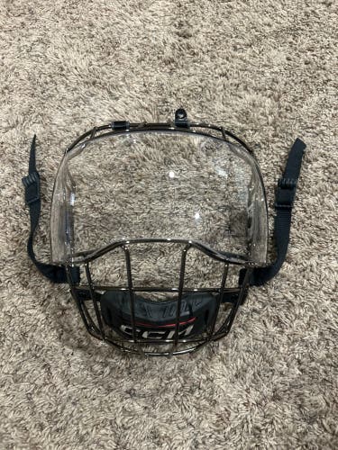 Medium CCM Hvr hybrid visor cage