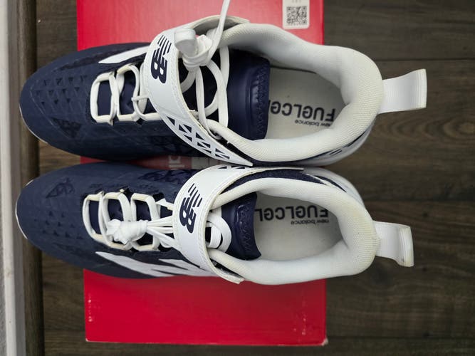 Blue Men's Size M 10.5 (W 11.5) Adult New Balance Low Top Metal (Used)