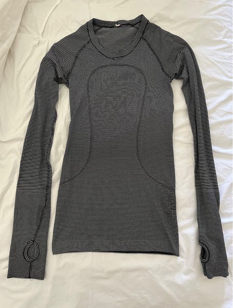 お*様 Striped thumb-hole long t Lululemon Striped Long Sleeve