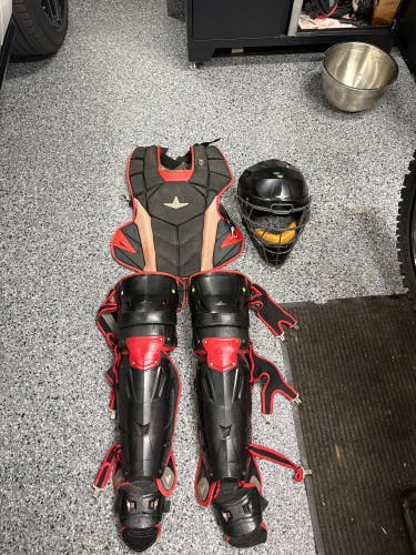 Black All Star MVP Pro Catcher's Set (Used)