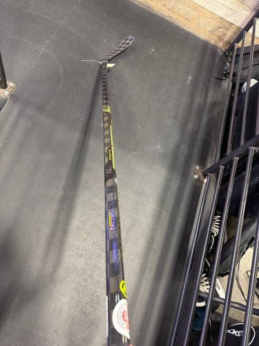 Senior Warrior Alpha LX3 Pro Hockey Stick Right Handed W28 70 Flex (New)