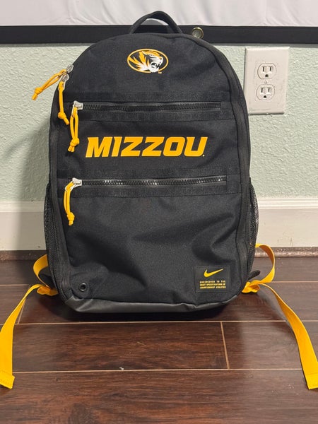 https://www.jansport.com/shop/en/jansport-us/book-bags Jansport Right Pack Backpack or school 13' 0