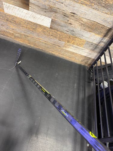 Senior Warrior Alpha LX3 Pro Hockey Stick Right Handed W28 70 Flex (New)