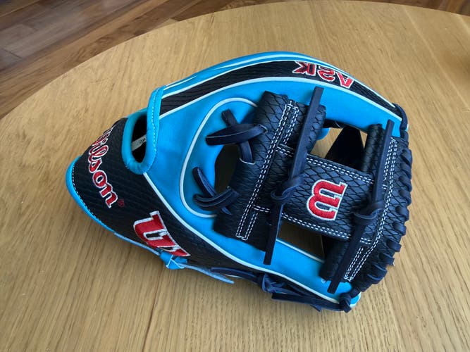 Wilson RH Infield A2K 1786 Baseball Glove 11.5" (New)